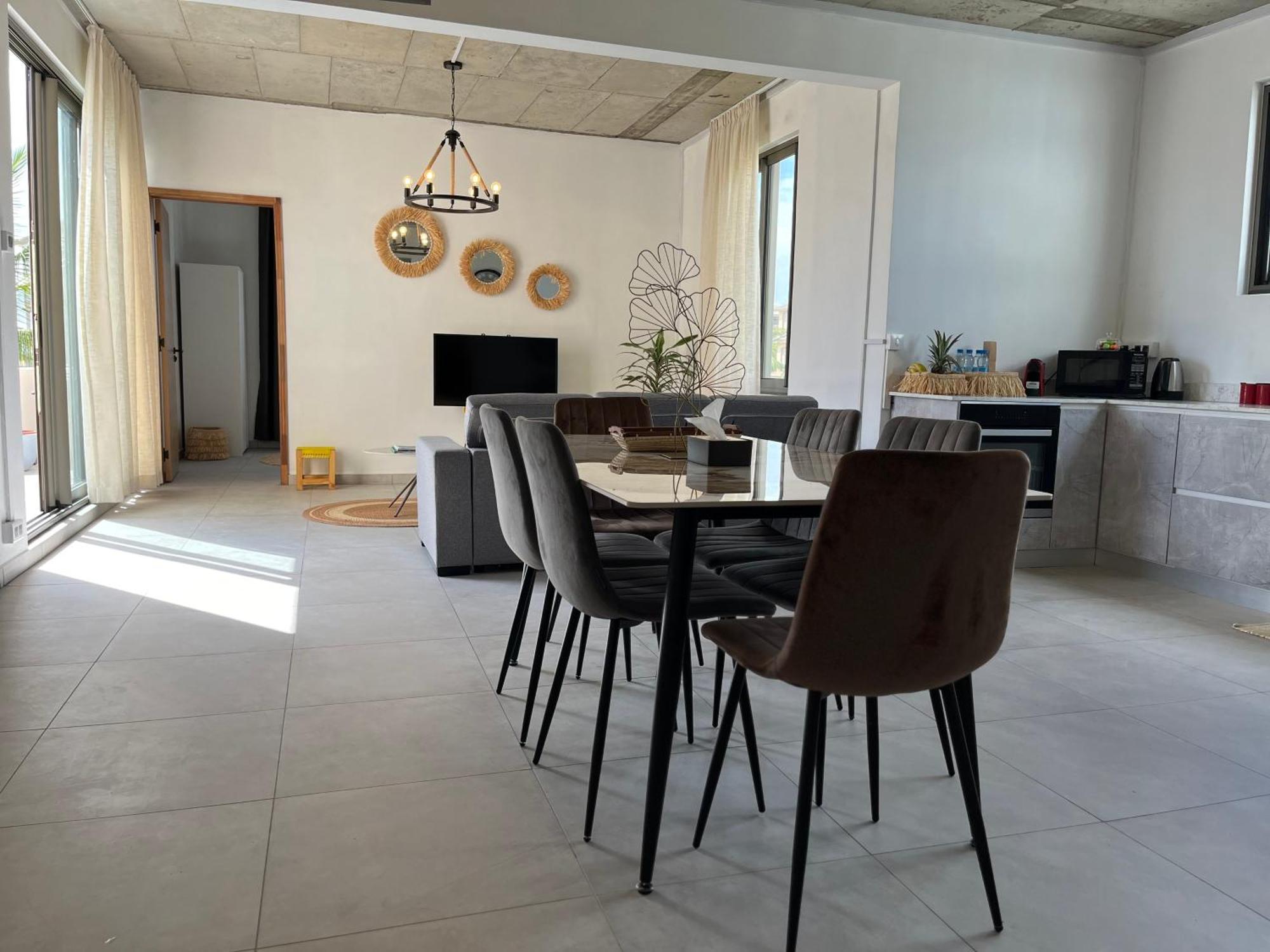 Cosy 2 Bedrooms Apts In Pereybere -Seasons Break Apartment Pereybere Beach Εξωτερικό φωτογραφία